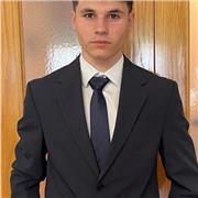 Soy un chico al que le encanta ayudar a los más pequeños y me gustaría impartir matemáticas de primaria y ESO .